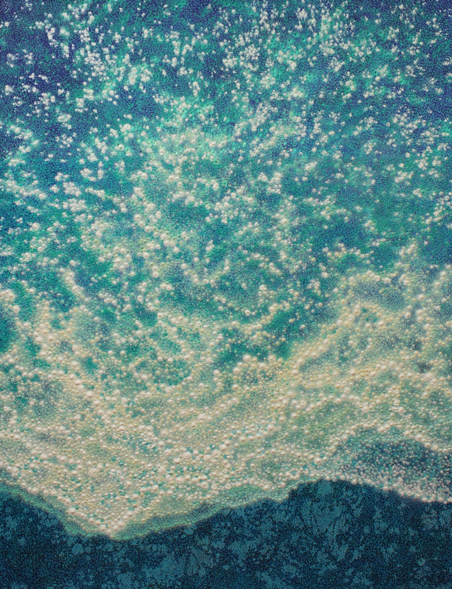 * SEO Title (EN): Purifying Wave – Abstract Seascape by Sittiphon Lochaisong * SEO Title (TH): Purifying Wave – ภาพทะเลนามธรรม สิทธิพนธ์ เลาะไชยสงค์ * Meta Description (EN): A breaking wave of white foam rolls across turquoise and deep teal, built from countless textured dots. An abstract seascape on the rhythm of time by Sittiphon Lochaisong. * Meta Description (TH): ฟองคลื่นสีขาวซัดผ่านผืนน้ำสีเทอร์ควอยซ์และเขียวหัวเป็ด ประกอบขึ้นจากจุดพื้นผิวนับไม่ถ้วน ภาพทะเลนามธรรมที่ถ่ายทอดจังหวะของเวลา โดยสิทธิพนธ์ เลาะไชยสงค์ * Alt Text (EN): Textured abstract painting of a white foamy wave over turquoise water, with a dark teal band along the bottom * Alt Text (TH): ภาพนามธรรมพื้นผิวนูน ฟองคลื่นสีขาวบนน้ำสีเทอร์ควอยซ์ และแถบสีเขียวหัวเป็ดเข้มด้านล่าง * URL slug: sittiphon-lochaisong-lingering-wave * Keywords: ocean wave painting, turquoise seascape art, coastal abstract, ภาพคลื่นทะเล, ภาพทะเลแต่งบ้าน